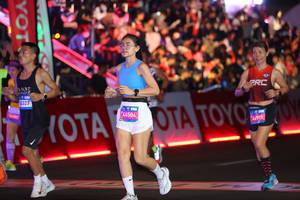 BIB: 0323, 46504, 695
                            <button type="button" onclick="openModal(23203689)" class="btn btn-primary btn-sm float-right btn-popup" data-toggle="modal" data-target=".modal-high-quality">
                        <i class="fas fa-shopping-cart"></i> Add to Cart
                    </button>
                                            <button type="button" onclick="isThisMe(23203689, true)" class="btn btn-success btn-sm float-right btn-popup btn-isme hidden" data-toggle="tooltip" data-placement="bottom" title="นี่คือรูปของคุณใช่ไหม คลิกที่นี่เพื่อเอาเข้าอัลบั้ม">
                        <i class="fas fa-plus"></i> Add to album
                    </button>
                    <button type="button" onclick="isThisMe(23203689, false)" class="btn btn-warning btn-sm float-right btn-popup btn-isnotme hidden">
                        <i class="fas fa-ban"></i> Remove from album
                    </button>